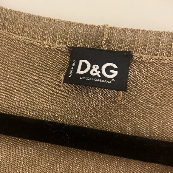 Dolce and Gabanna gold sweater - Picture 3 of 8